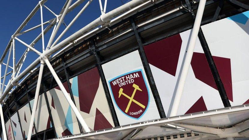 West Ham shareholders comment on allegations against David Sullivan and agree ownership deal